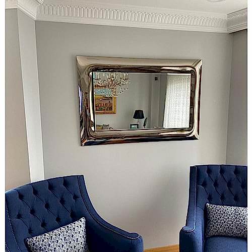 Bombeli Model Duvar Aynası